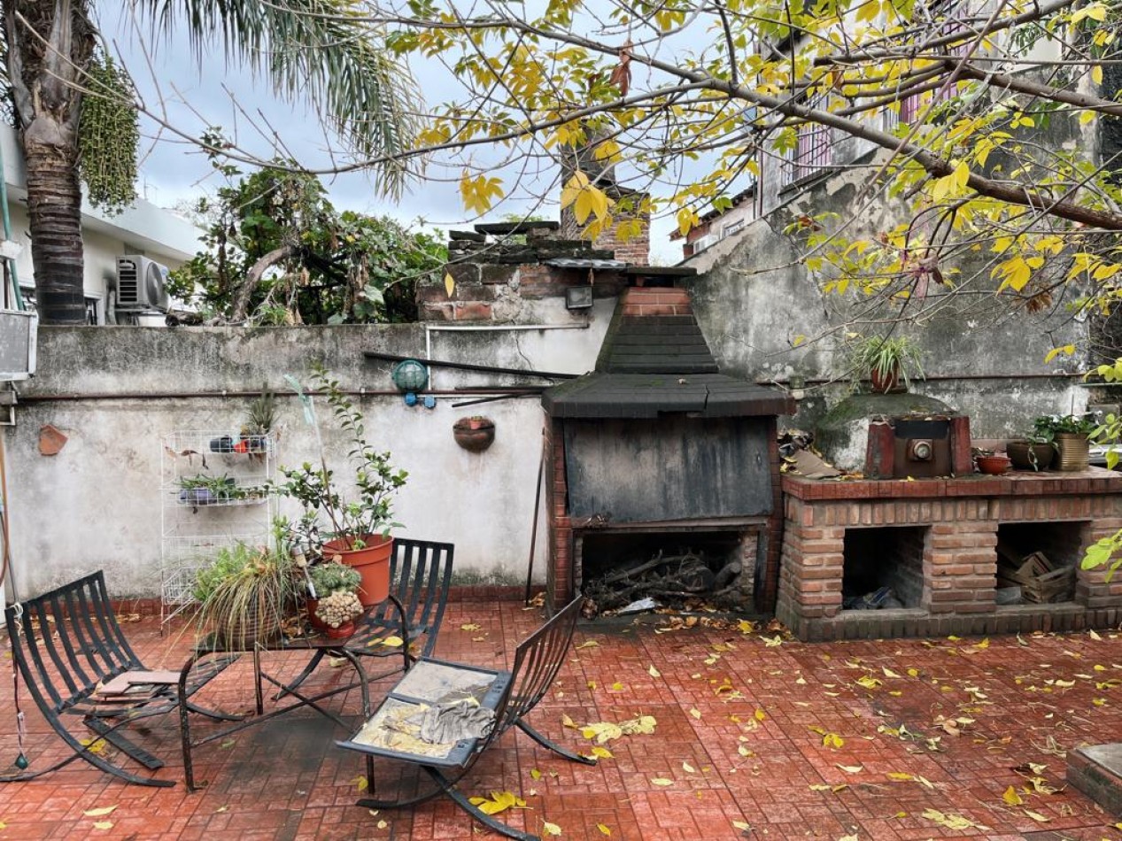 Foto Casa en Venta en Castelar, Buenos Aires - U$D 65.000 - pix890421108 - BienesOnLine