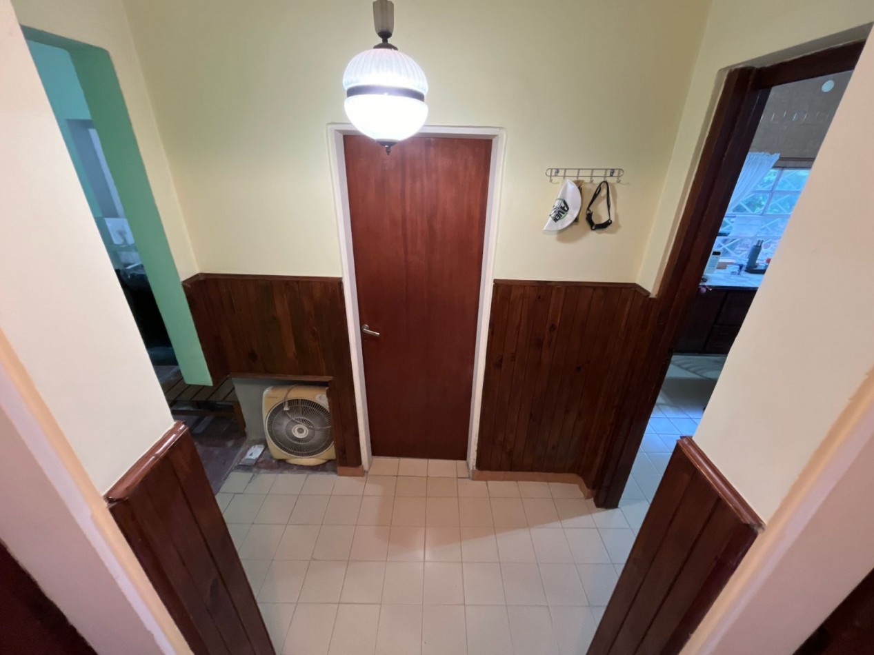 Hermosa casa de 3 ambientes en venta - Castelar Sur