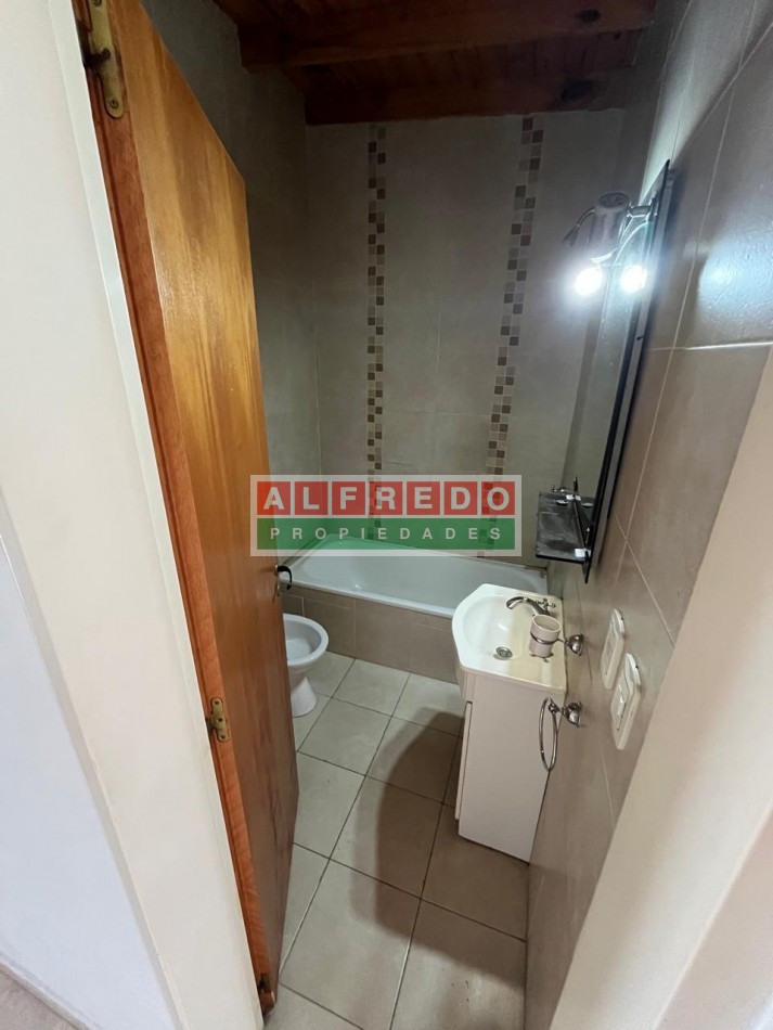 Hermoso departamento de 2 ambientes en venta - Moron Centro