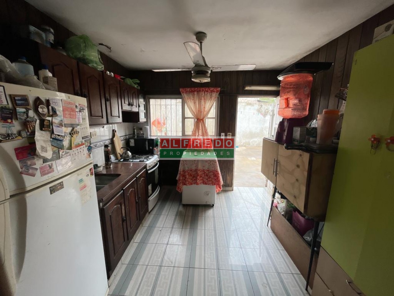 Casa de 4 ambientes en Venta - Castelar Sur