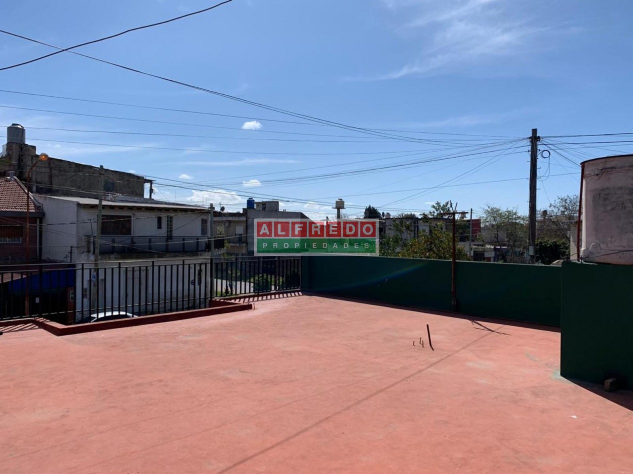 Casa americana de 3 ambientes - Rafael Castillo