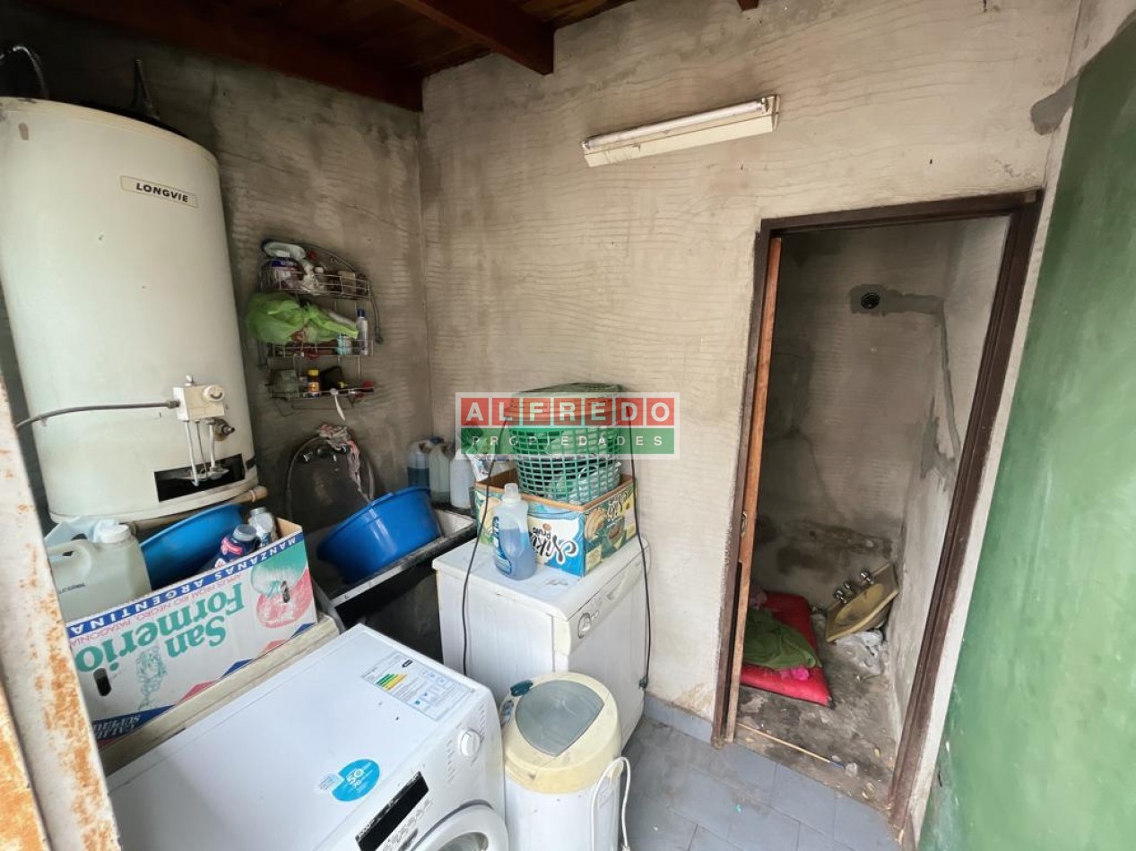 Casa de 4 ambientes en Venta - Castelar Sur