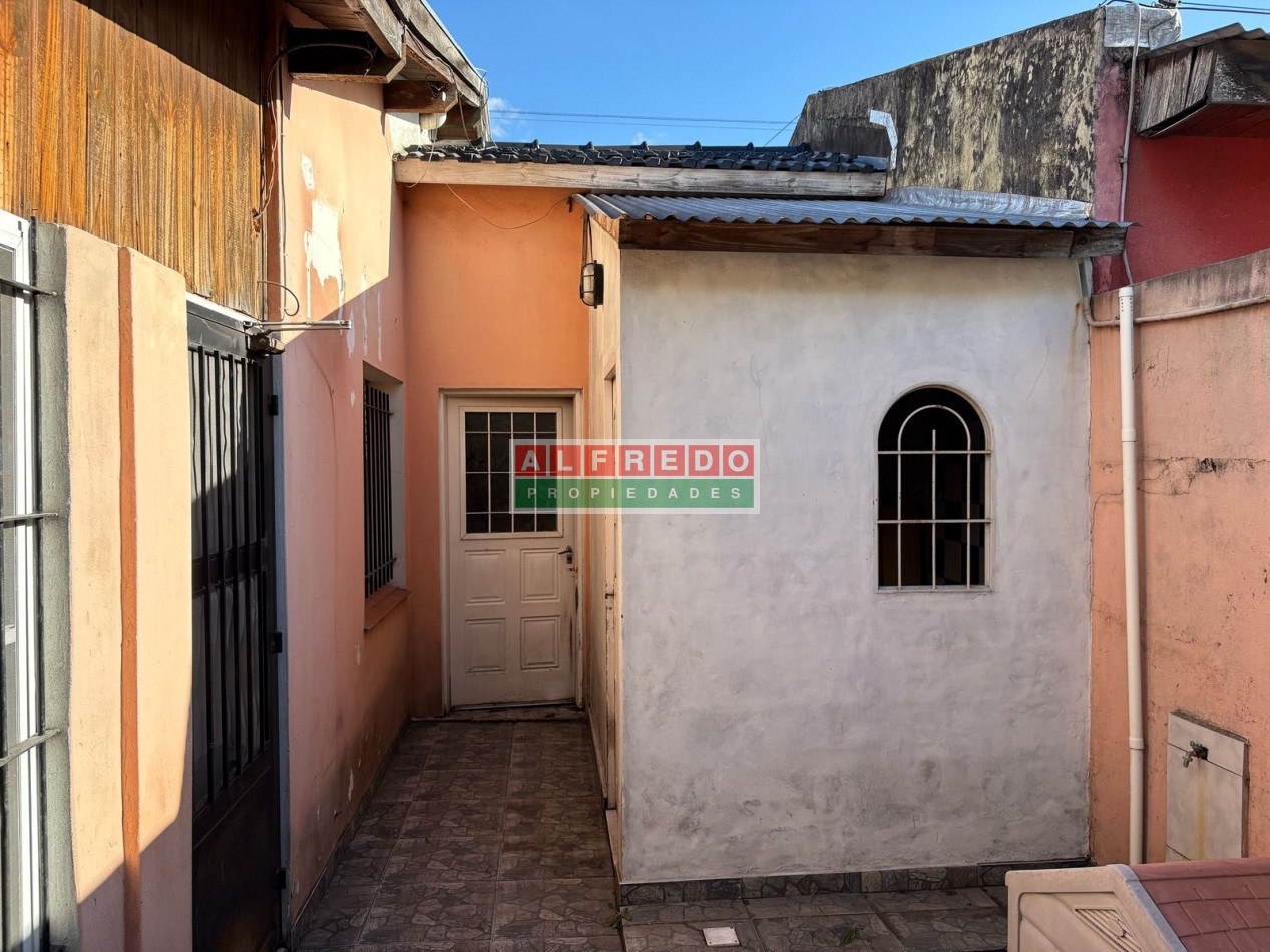 Chalet 3 Ambientes en Venta con Cochera y Jardin en Moron Sur - ¡Excelente Oportunidad!