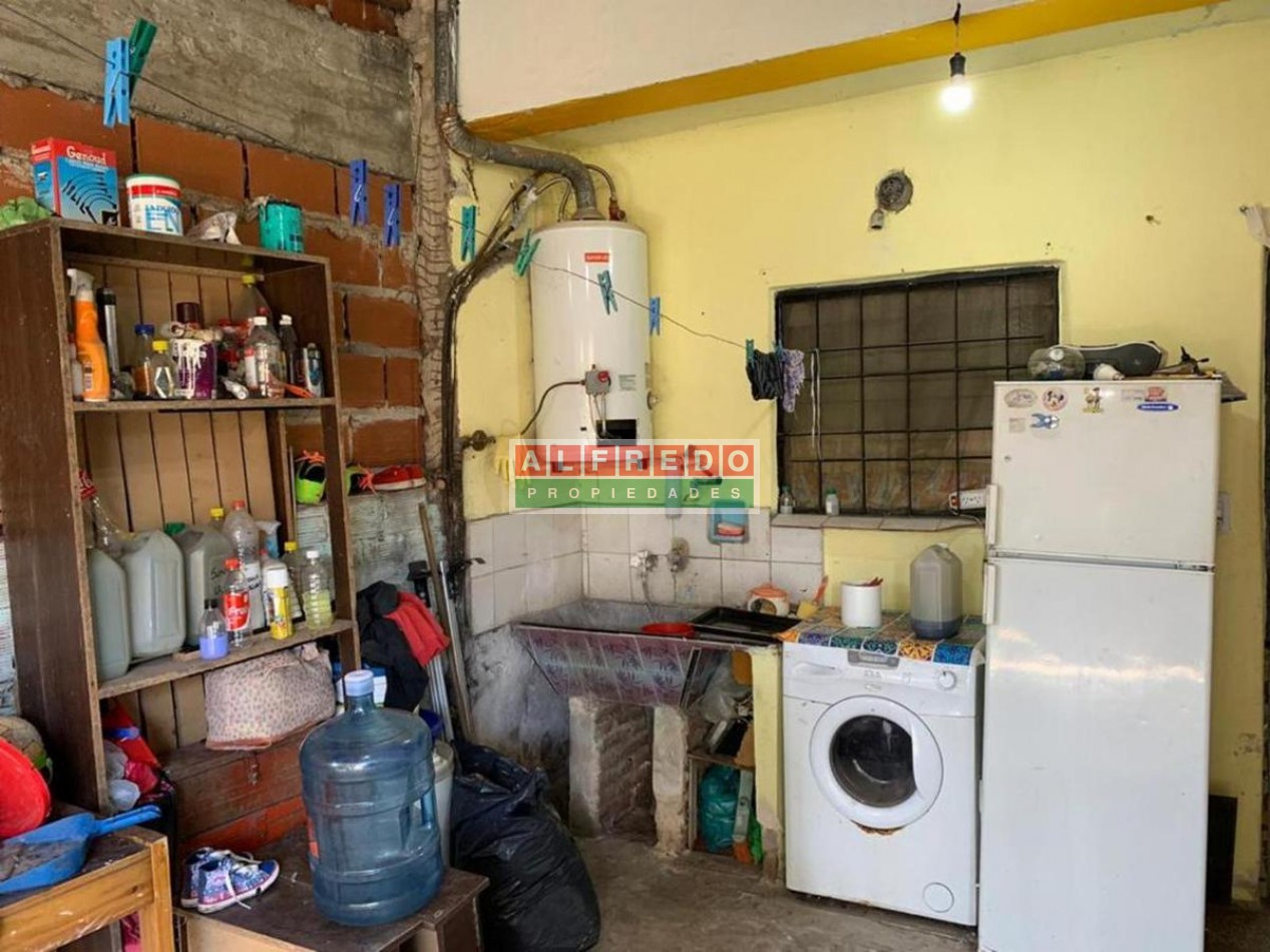 Casa de 4 ambientes en Venta - Rafael Castillo Centro
