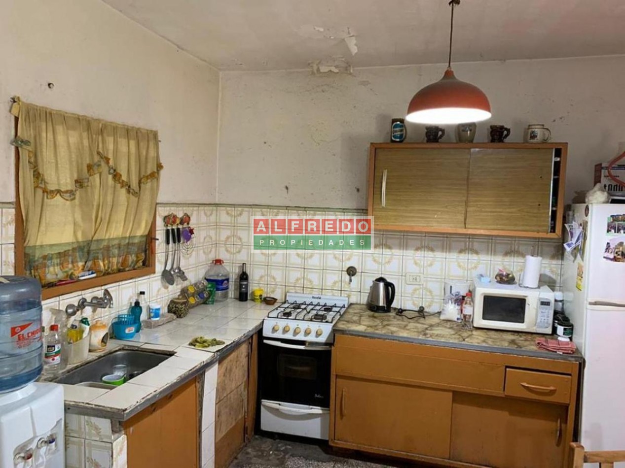 Casa de 4 ambientes en Venta - Rafael Castillo Centro