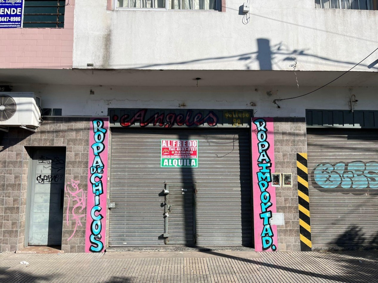 Local Comercial sobre avenida - I. Casanova