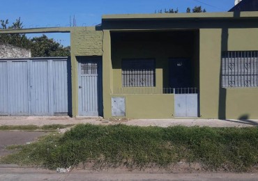 Casa De 3 Ambientes en venta - Rafael Castillo