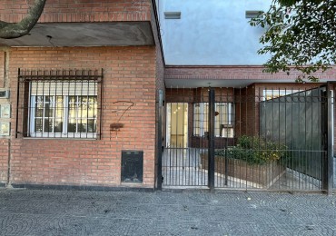 Impecable casa de 3 ambientes en alquiler - Libertad