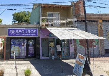 Departamento de 2 Ambientes en Alquiler sobre Avenida - Castelar Sur - Zona Base Aerea