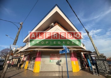 Local en esquina - Rafael Castillo - Alquiler